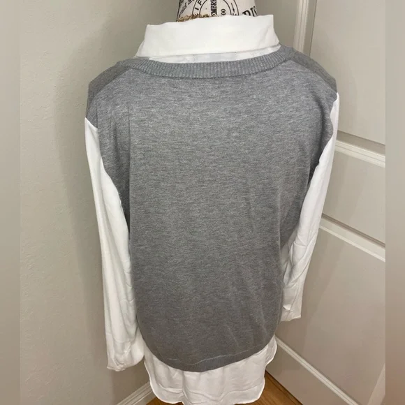 Adrianna Papell Gray V-Neck Sweater Vest with White Shirt - Picture 3 of 9